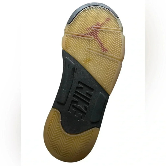 Jordan 5 Retro Mid Fire Red - Picture 7 of 7